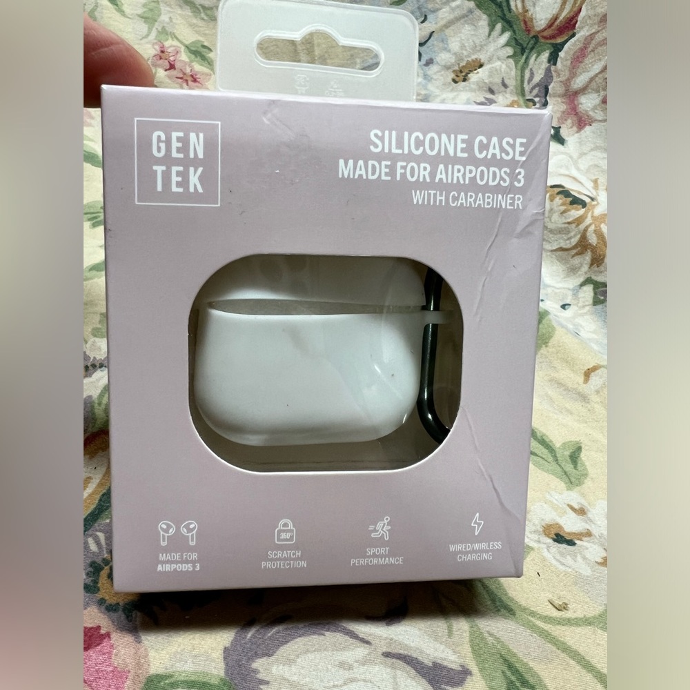 Ear bud silicone case